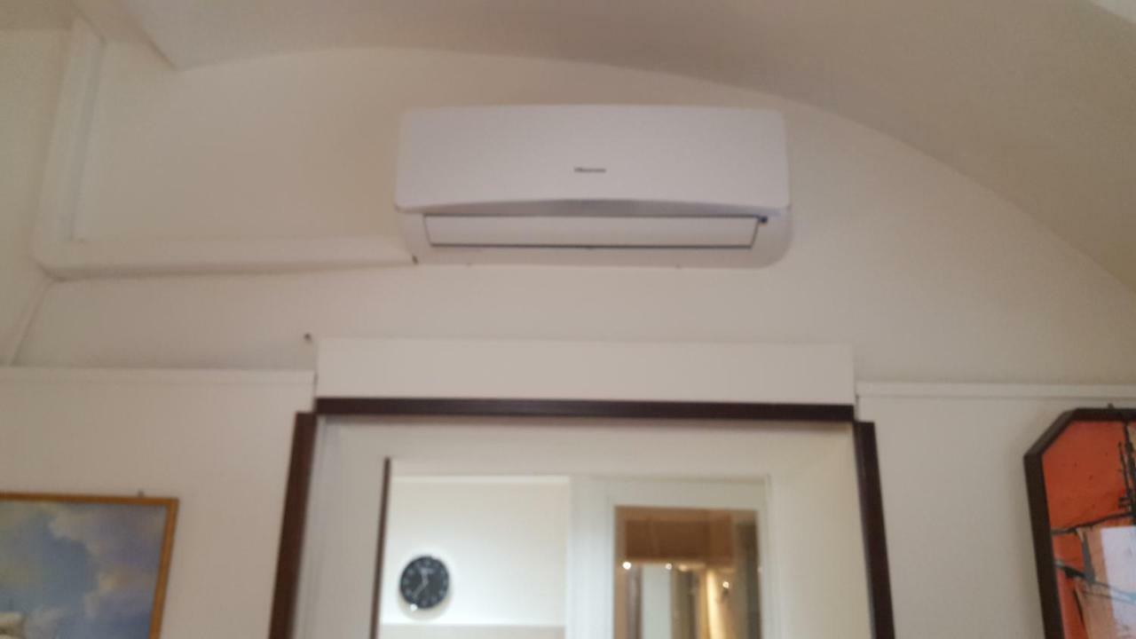 Awesomehouse Centre Bari Villa Bagian luar foto
